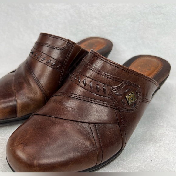 Earth Origins Shoes - Earth Origins, brown leather clogs